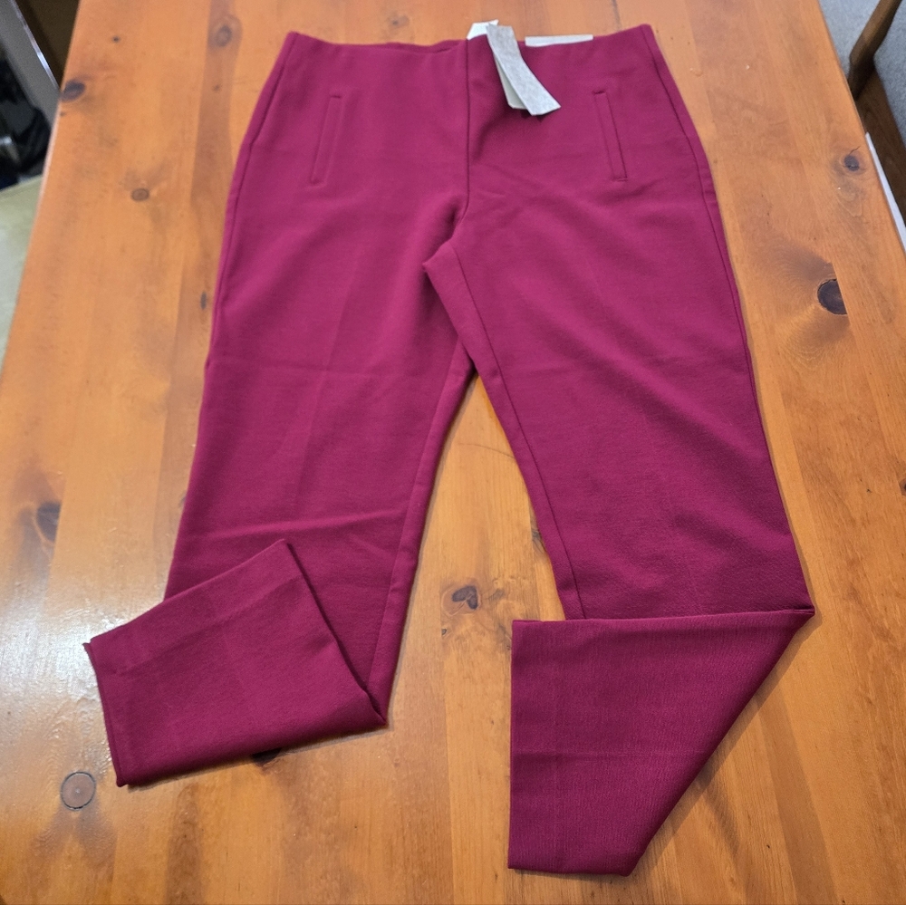 NWT Chico's So Slimming Juliet Slim Leg Pants Mullberry Red Sz 1.5P 10P Petitie